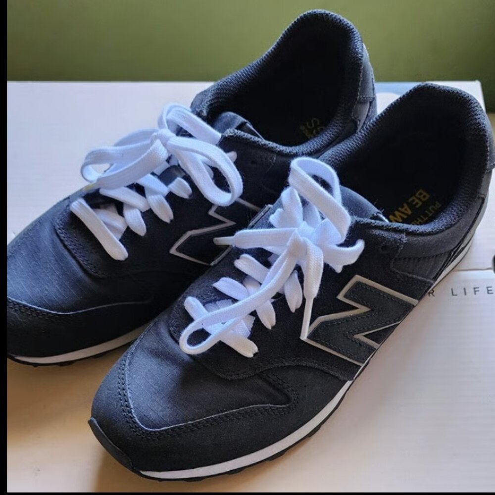 Figs x New Balance 996 Shoes Women's sz 9